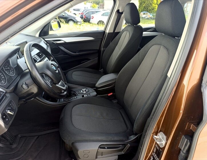 BMW X1 SUV 2,0 l 110 kw