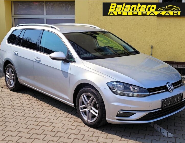 Volkswagen Golf Kombi 1,6 l 85 kw