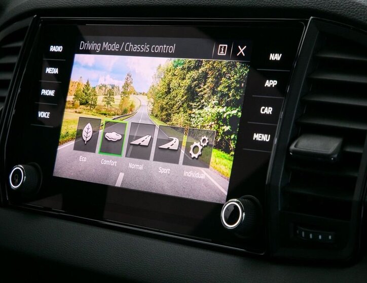 Škoda Karoq SUV 2,0 l 110 kw