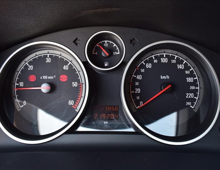 Opel Astra Kombi 1,9 l 74 kw