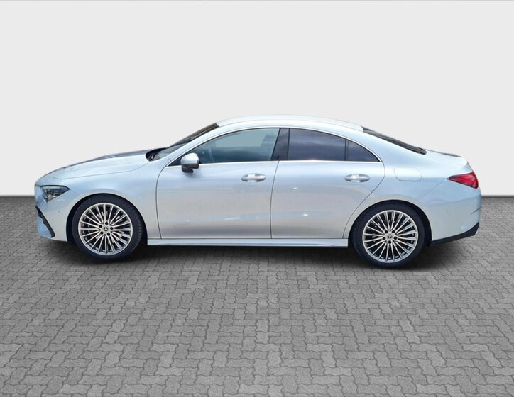 Mercedes-Benz CLA Sedan 2,0 l 110 kw