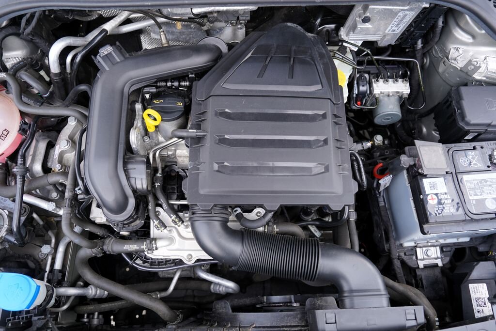 Škoda Rapid Sedan / Limuzína 999,0 70 kw