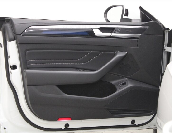 Volkswagen Arteon Liftback 2,0 l 206 kw