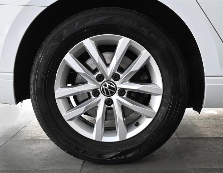 Volkswagen Passat 32