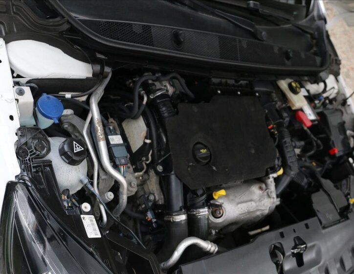 Peugeot 308 Kombi 1,5 l 96 kw