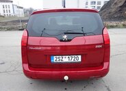 Peugeot 5008 12