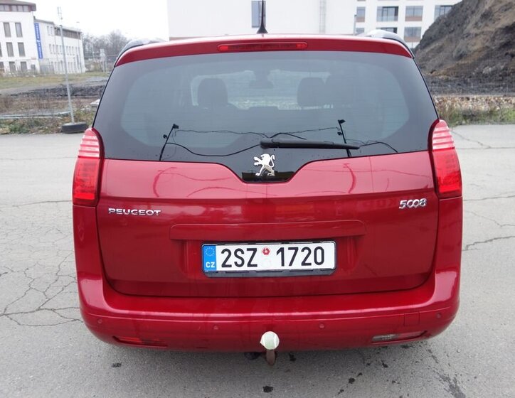 Peugeot 5008 12