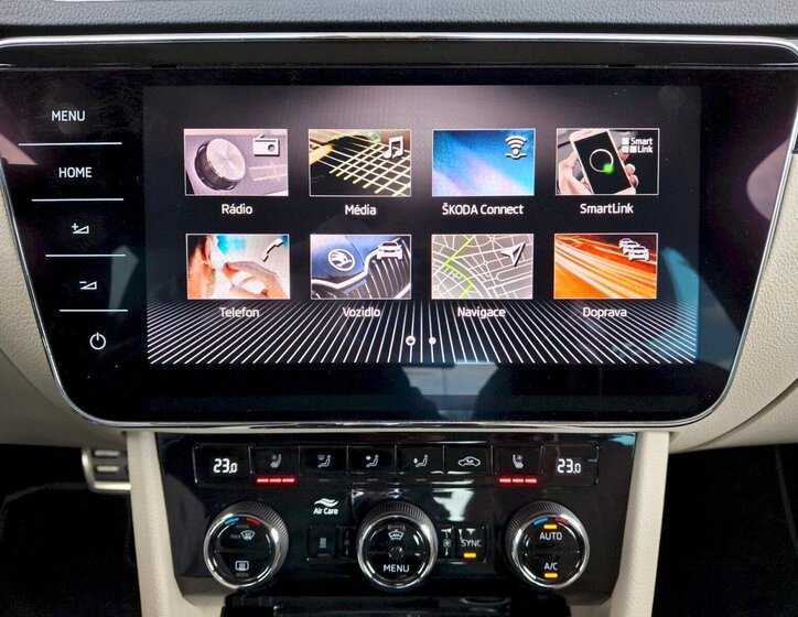 Škoda Superb Sedan / Limuzína 2,0 l 206 kw