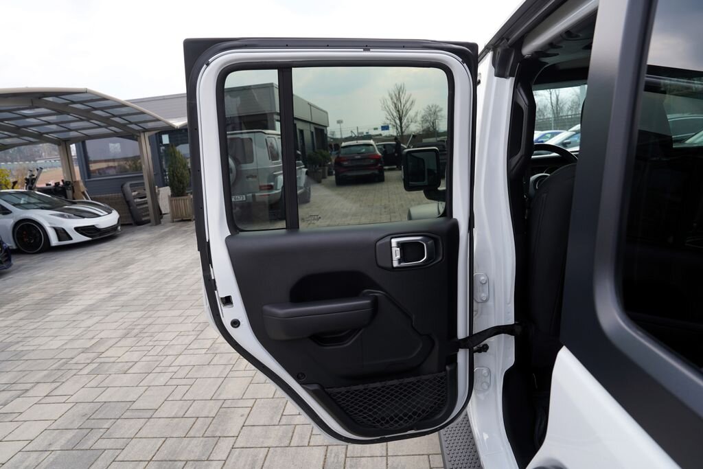 Jeep Wrangler SUV / Terénní 2,1 l 147 kw