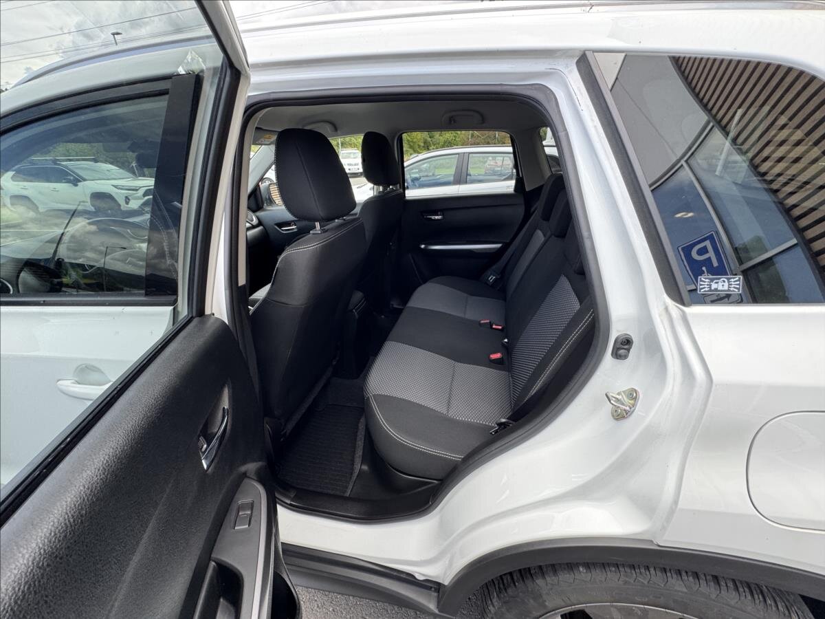 Suzuki Vitara Hatchback 1,4 l 95 kw