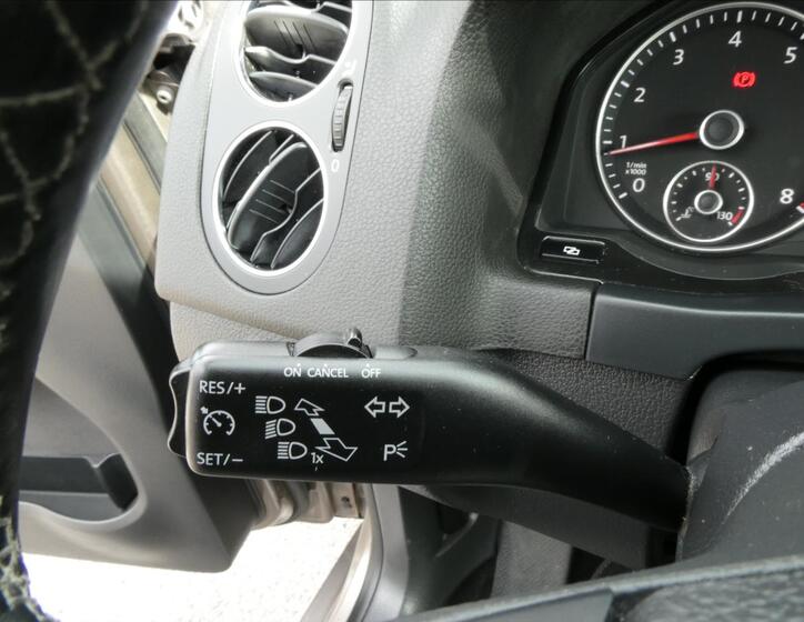 Volkswagen Golf Plus 32