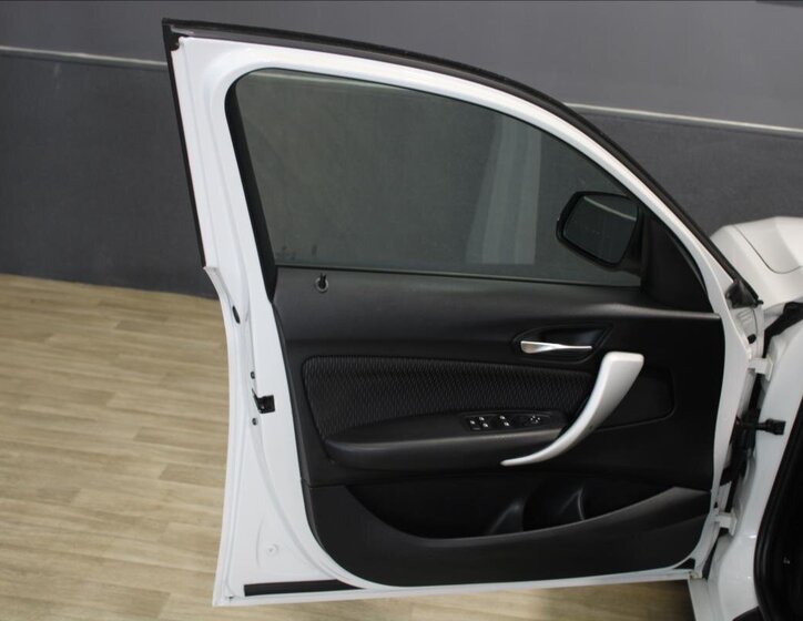 BMW Řada 1 Hatchback 2,0 l 105 kw