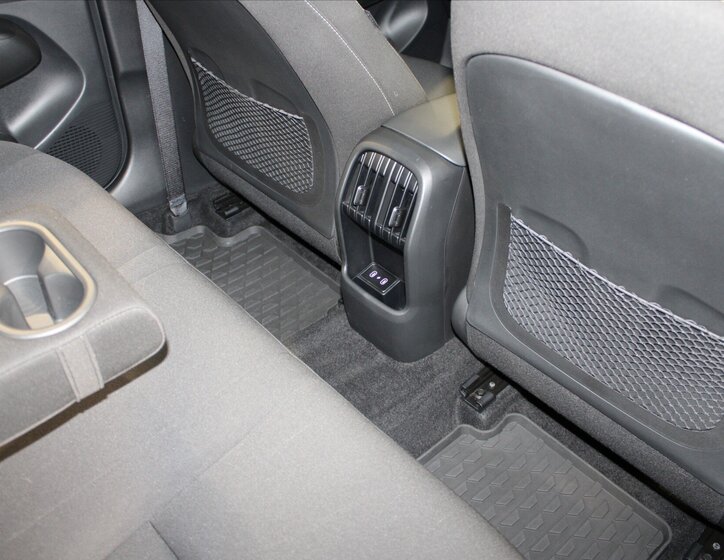 Hyundai Kona Hatchback 1,6 l 145 kw