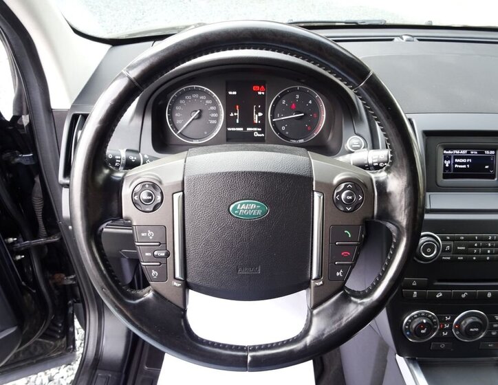 Land Rover Freelander SUV / Terénní 2,2 l 110 kw