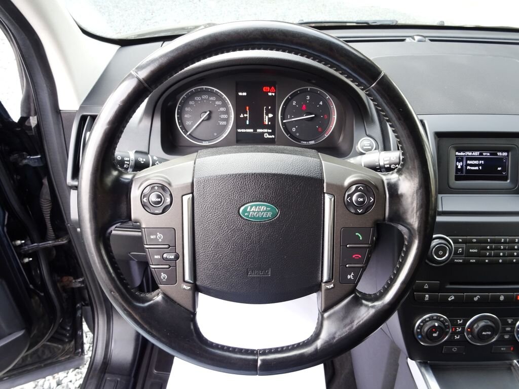 Land Rover Freelander SUV / Terénní 2,2 l 110 kw
