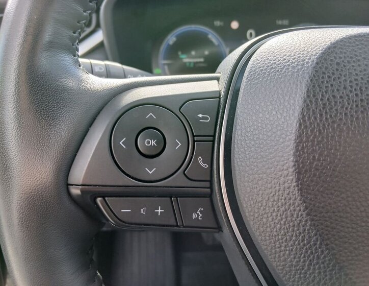 Toyota RAV4 SUV / Terénní 2,5 l 131 kw