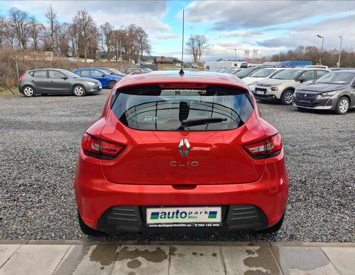 Renault Clio Hatchback 1,1 l 54 kw