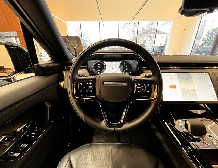 Land Rover Range Rover Sport 11