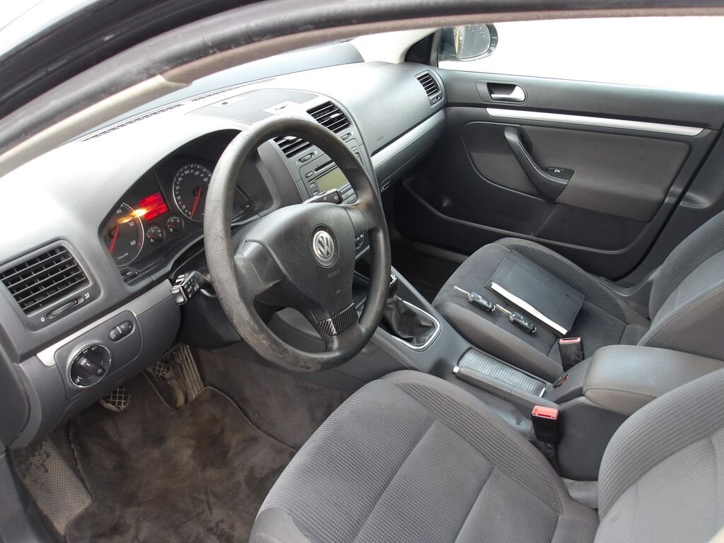 Volkswagen Jetta Sedan 1,9 l 77 kw