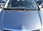 Toyota Corolla Verso 3