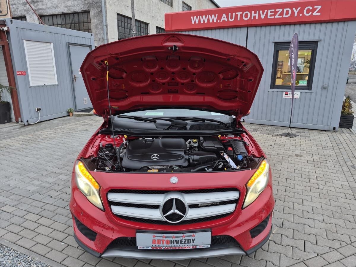 Mercedes-Benz GLA SUV 1,6 l 115 kw