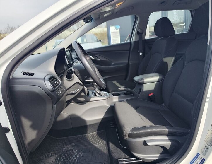 Hyundai i30 Kombi 1,6 l 85 kw