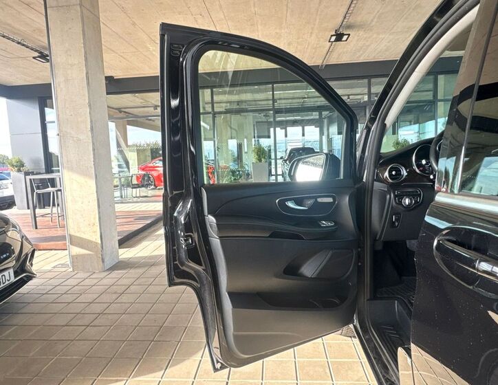 Mercedes-Benz Třídy V 9