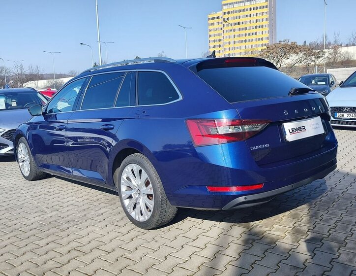 Škoda Superb Kombi 2,0 l 140 kw