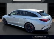 Mercedes-Benz CLA Kombi 2,0 l 225 kw