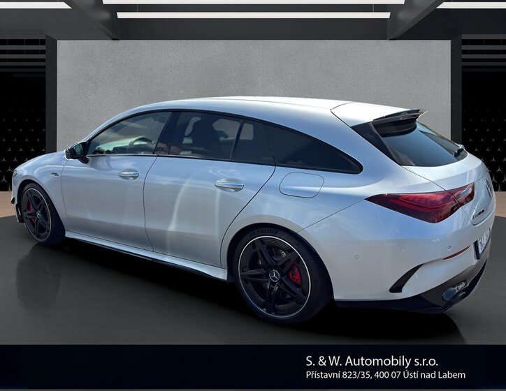 Mercedes-Benz CLA Kombi 2,0 l 225 kw