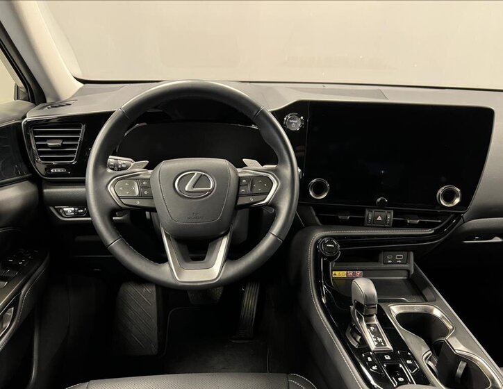 Lexus NX 350h 5