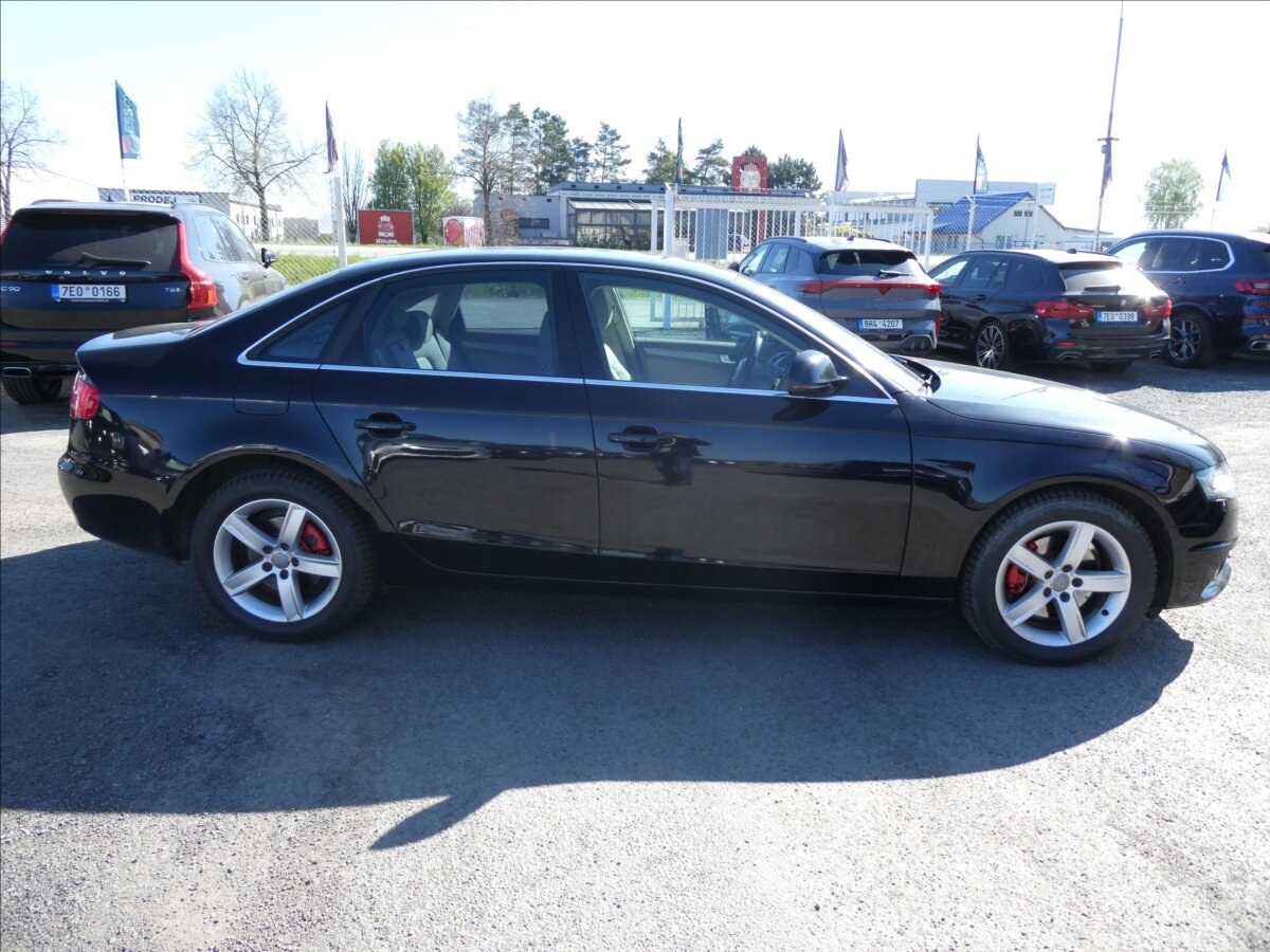 Audi A4 Sedan / Limuzína 2,0 l 105 kw