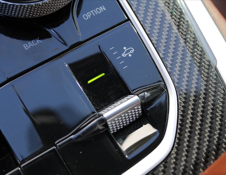 BMW X5 SUV / Terénní 4,4 l 390 kw