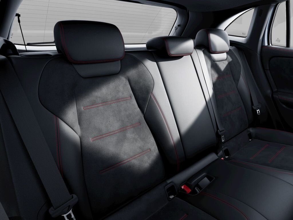 Mercedes-Benz GLA SUV / Terénní 2,0 l 110 kw