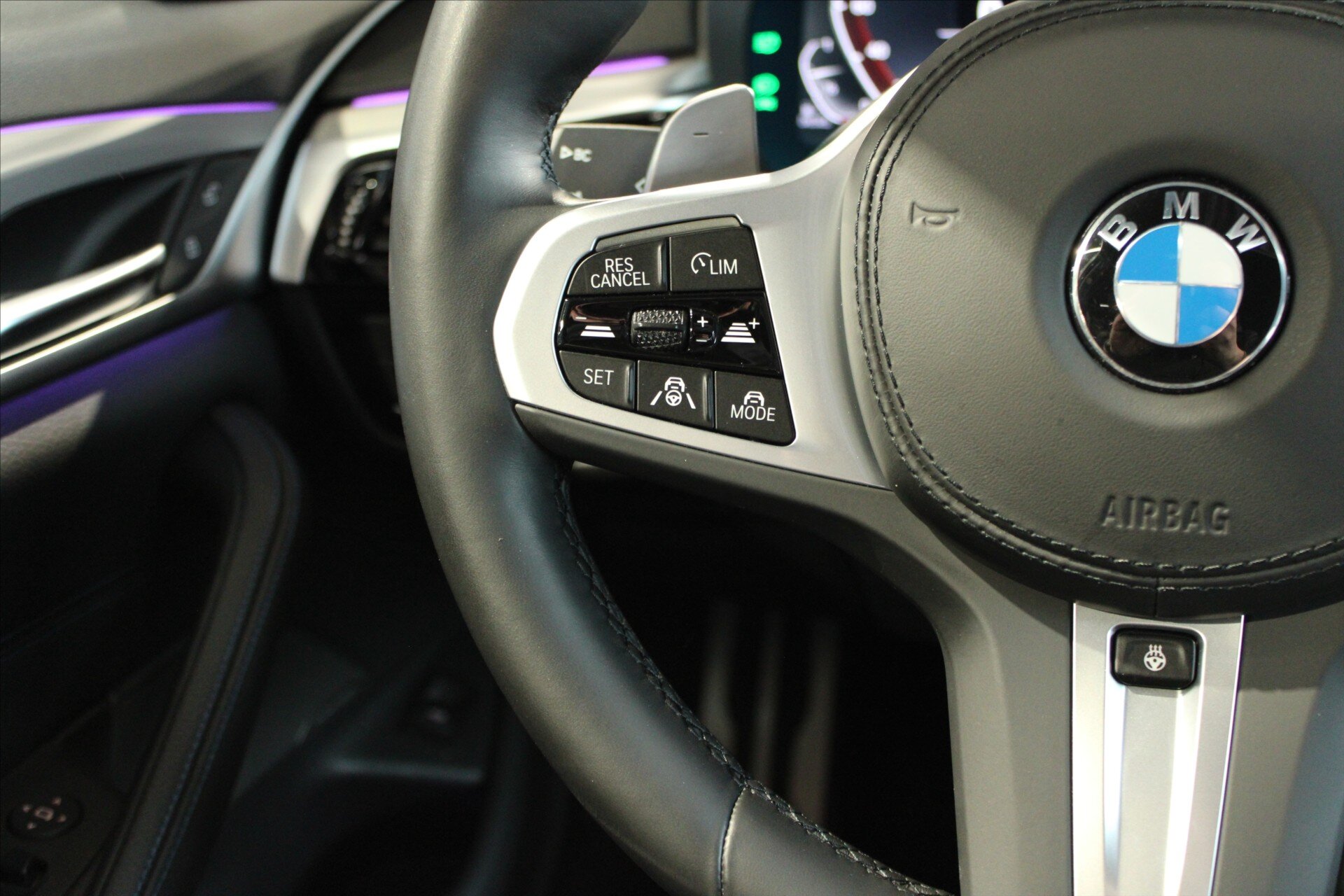 BMW Řada 5 Kombi 3,0 l 210 kw