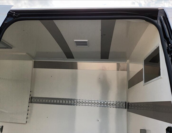 Mercedes-Benz Sprinter Ostatní 3,0 l 140 kw