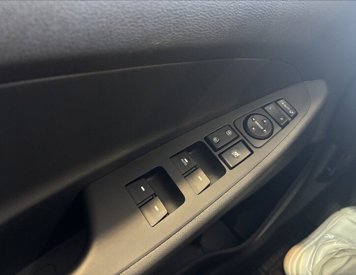 Hyundai Tucson SUV 2,0 l 100 kw