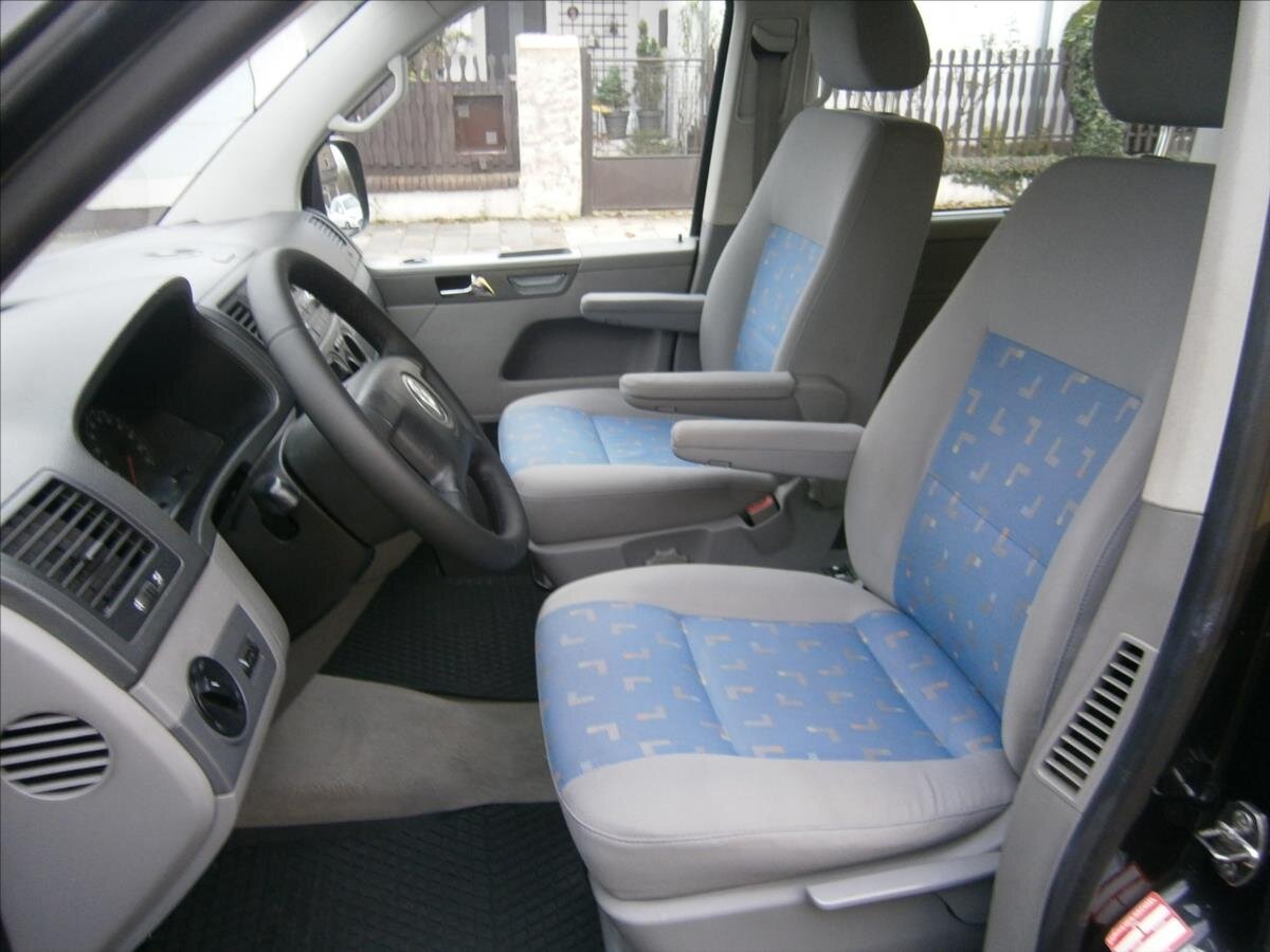 Volkswagen Multivan Kombi 1,9 l 77 kw