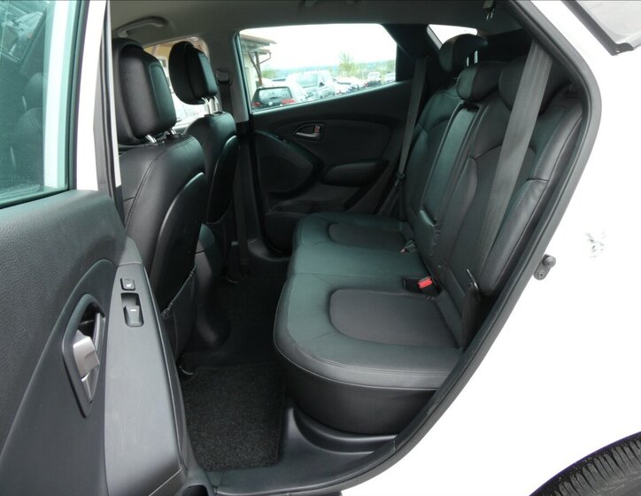 Hyundai ix35 SUV / Terénní 1,6 l 99 kw