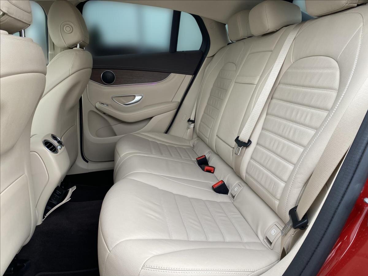 Mercedes-Benz GLC SUV 2,0 l 143 kw