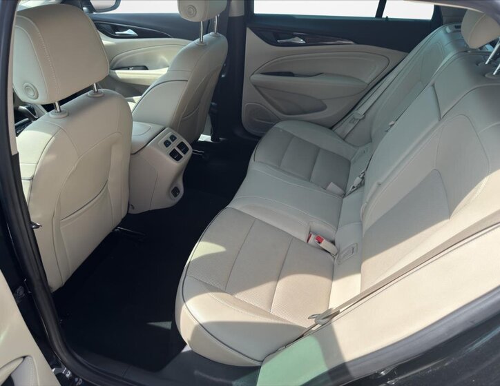 Opel Insignia Kombi 2,0 l 154 kw