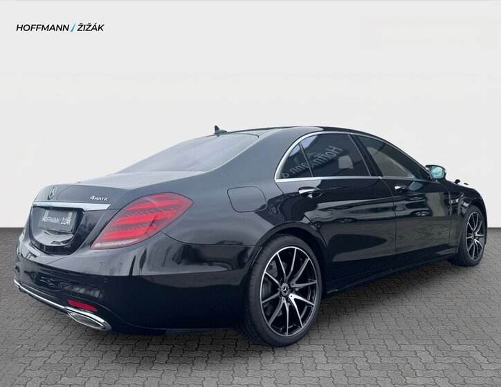 Mercedes-Benz Třídy S Sedan 4,0 l 345 kw
