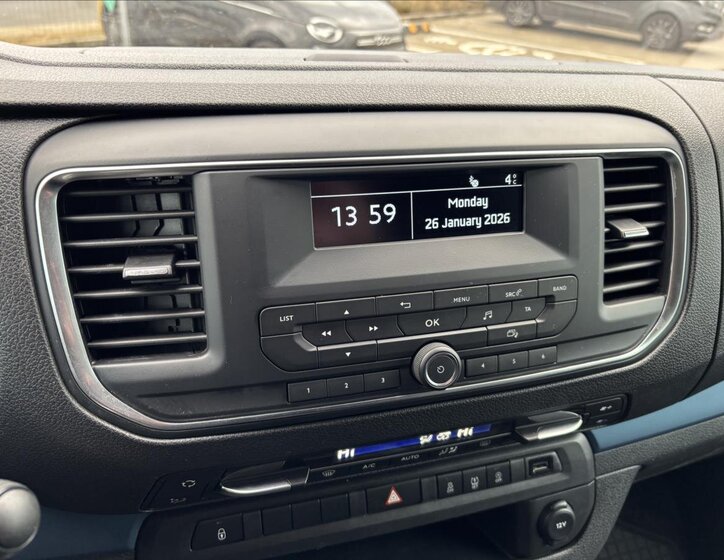 Peugeot Traveller Kombi 2,0 l 110 kw