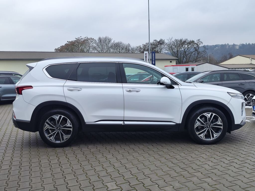 Hyundai Santa Fe SUV 2,2 l 147 kw