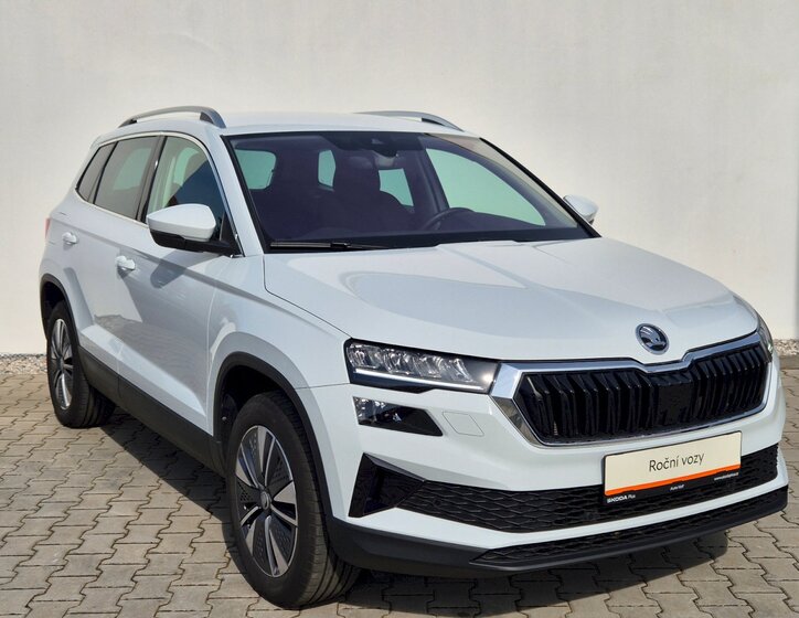 Škoda Karoq SUV / Terénní 1,5 l 110 kw