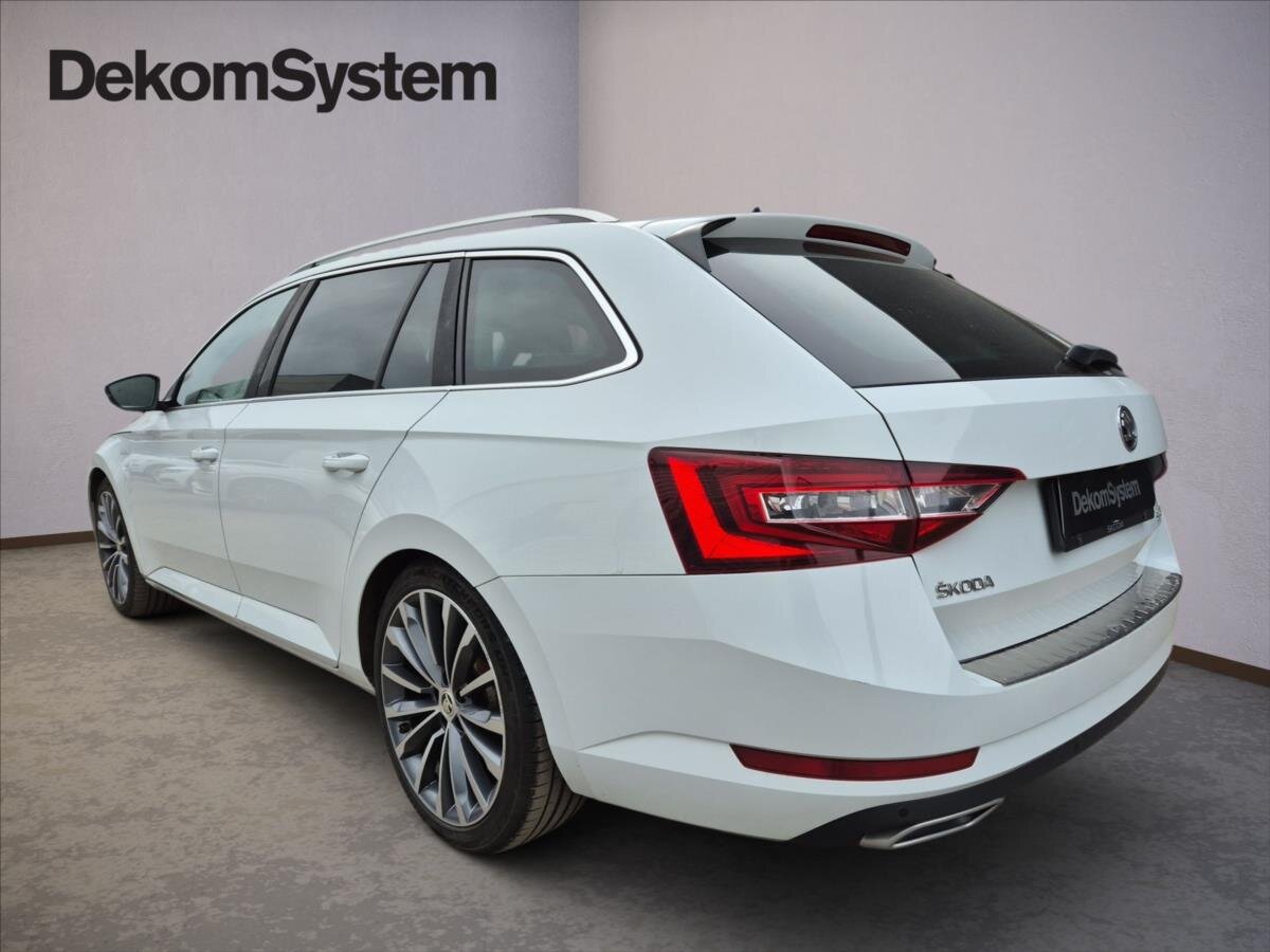 Škoda Superb Kombi 2,0 l 140 kw