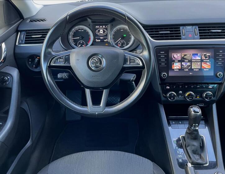 Škoda Octavia 14