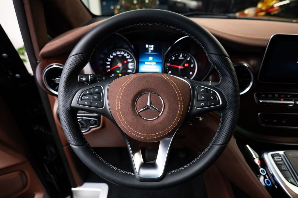 Mercedes-Benz Třídy V VAN-Minibus 2,0 l 174 kw