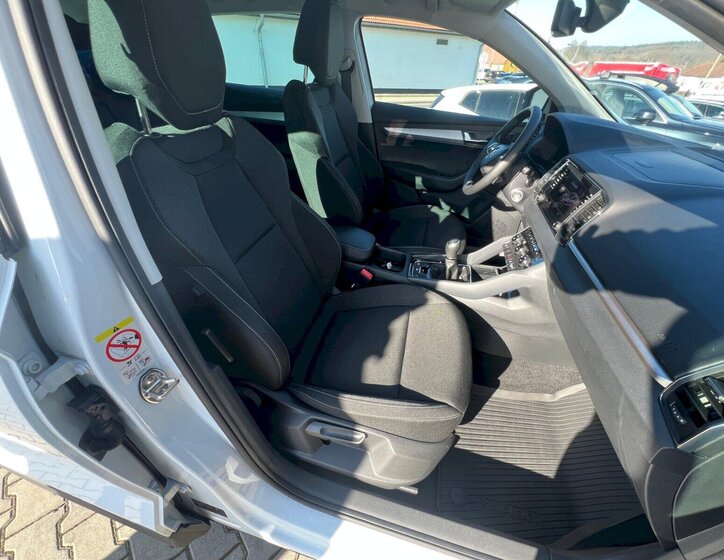 Škoda Karoq SUV / Terénní 1,5 l 110 kw