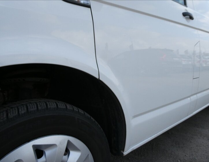 Volkswagen Transporter Skříň 2,0 l 75 kw